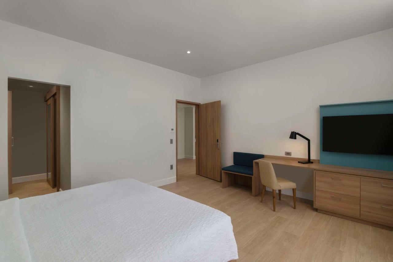 Hilton Garden Inn La Romana Eksteriør billede